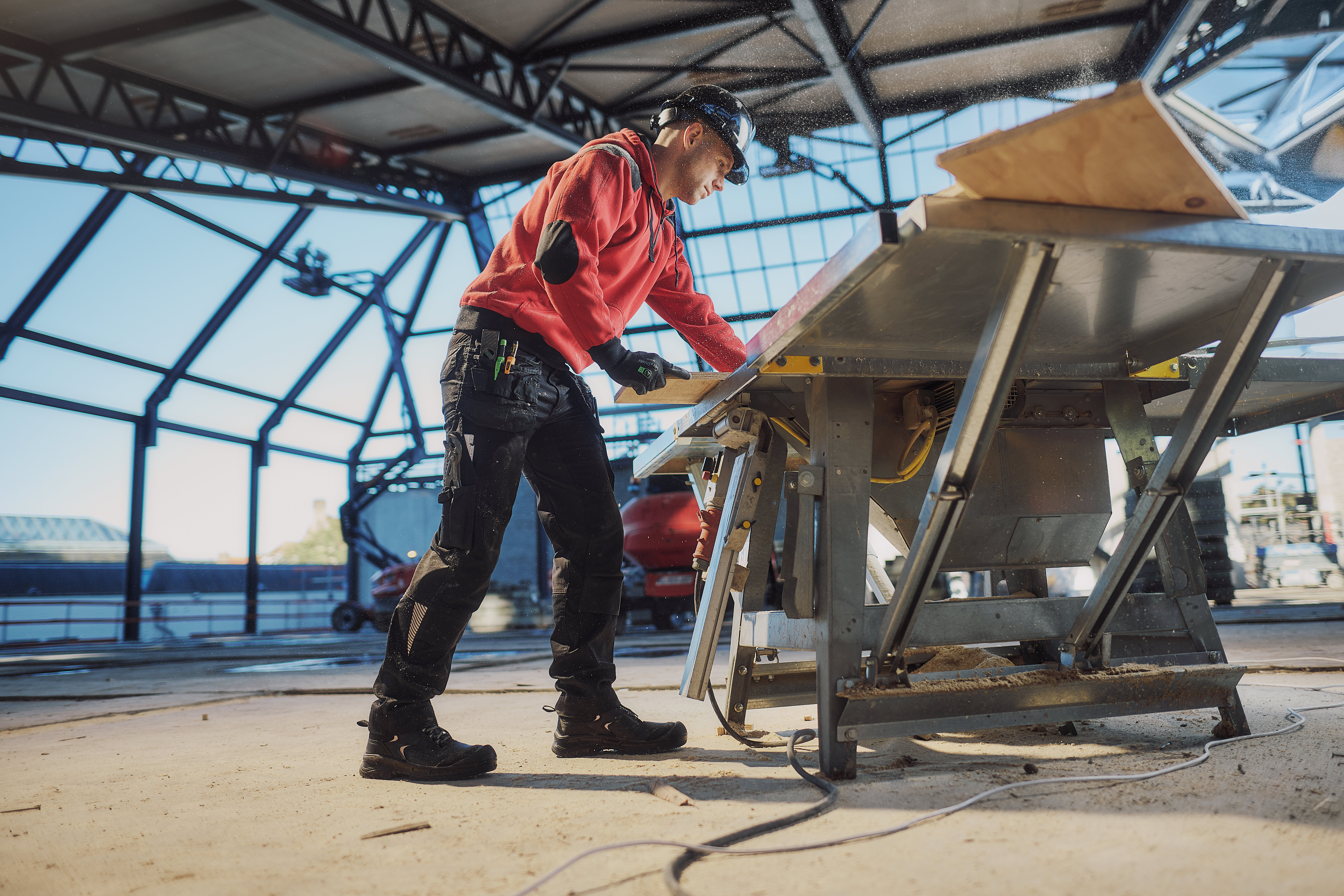 ARBEITSHOSEN MIT STRETCH